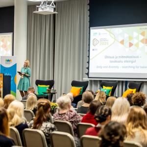 Модератор международной интеграционной конференции Кай Кландорф. Фото: Эрленд Штауб