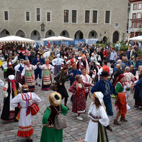 Rahvuste päeva tähistatakse tänavu kontsertide, laatade ja töötubadega üle Eesti